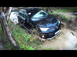 Тест-драйв Toyota RAV4 Exclusive. Российская сборка