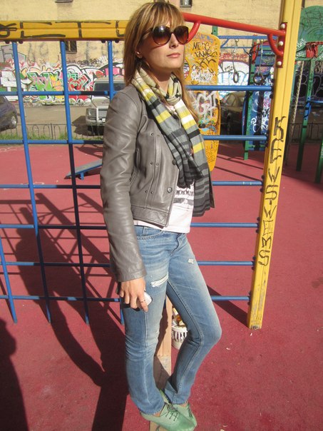 №2, Даша Варламова, 23.5.1987 №2, Даша Варламова, 23.5.1987