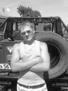 Роман Левченко фотография #47 (источник - https://vk.com/id135740485)